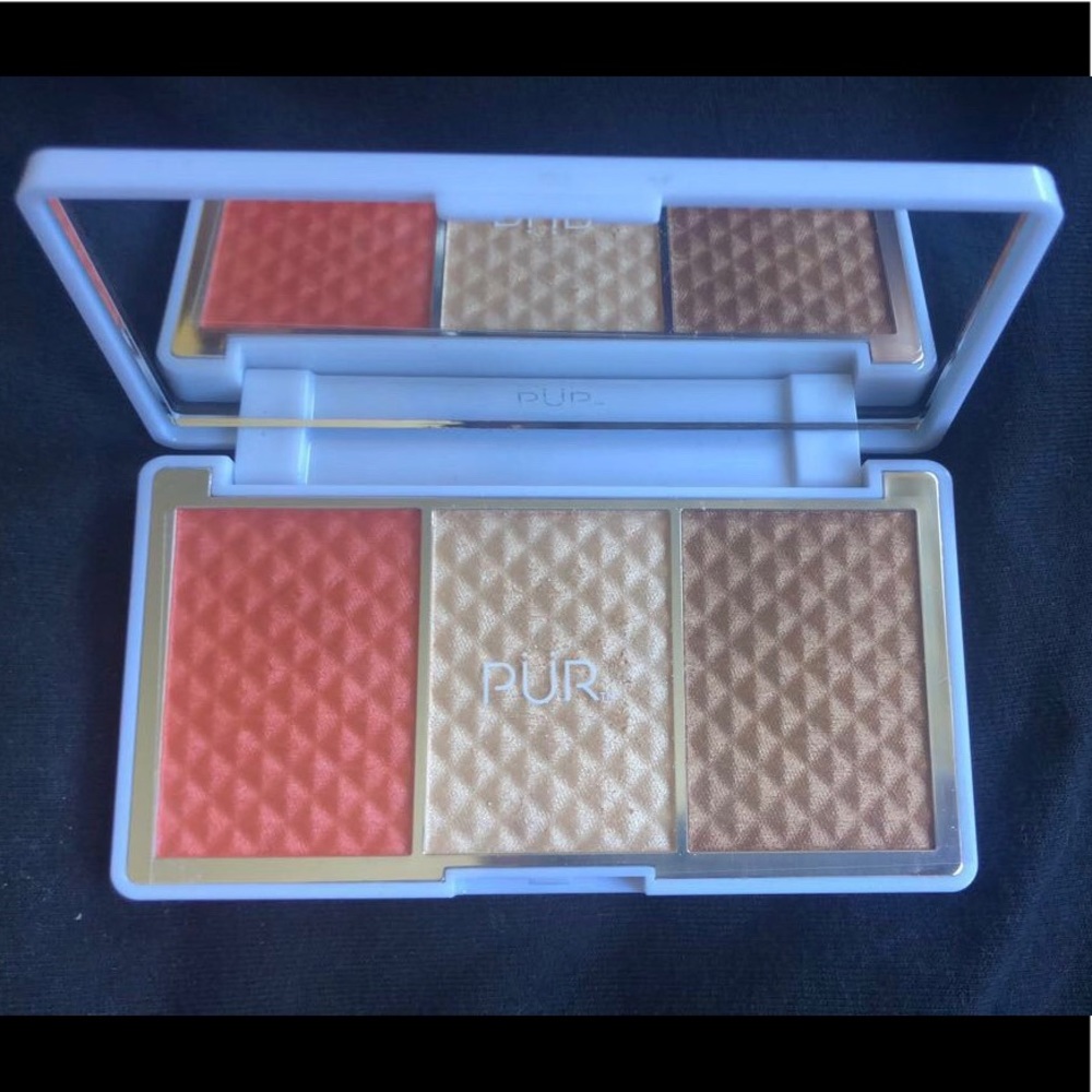 BRONZE AND BRIGHTEN CHEEK PALETTE